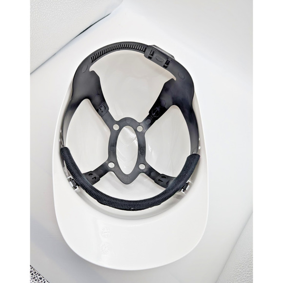 Pyramex Cap Lightweight Hat Padded Brow, Vented Sides, Friction/Click Adjustable - Picture 6 of 10